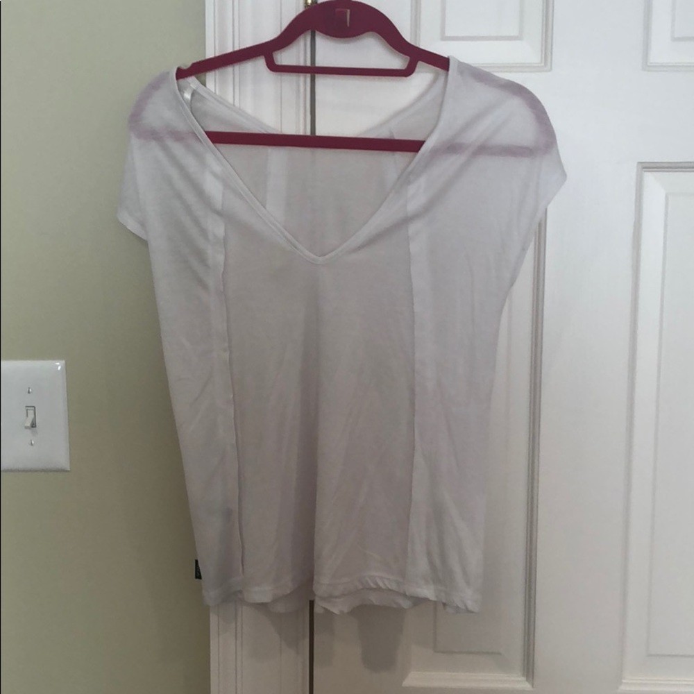 RVCA top